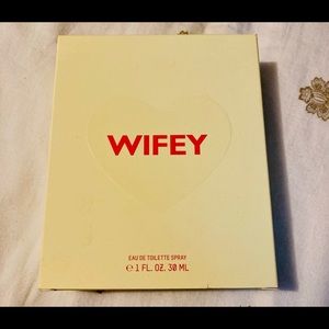 KKW Fragrance Hearts Collection Wifey
